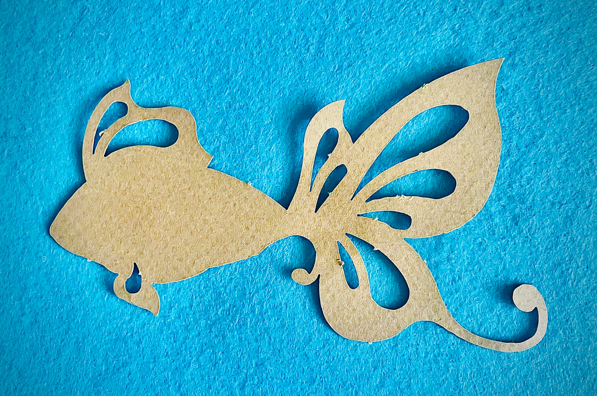 Fustella "Pesce coda traforata"