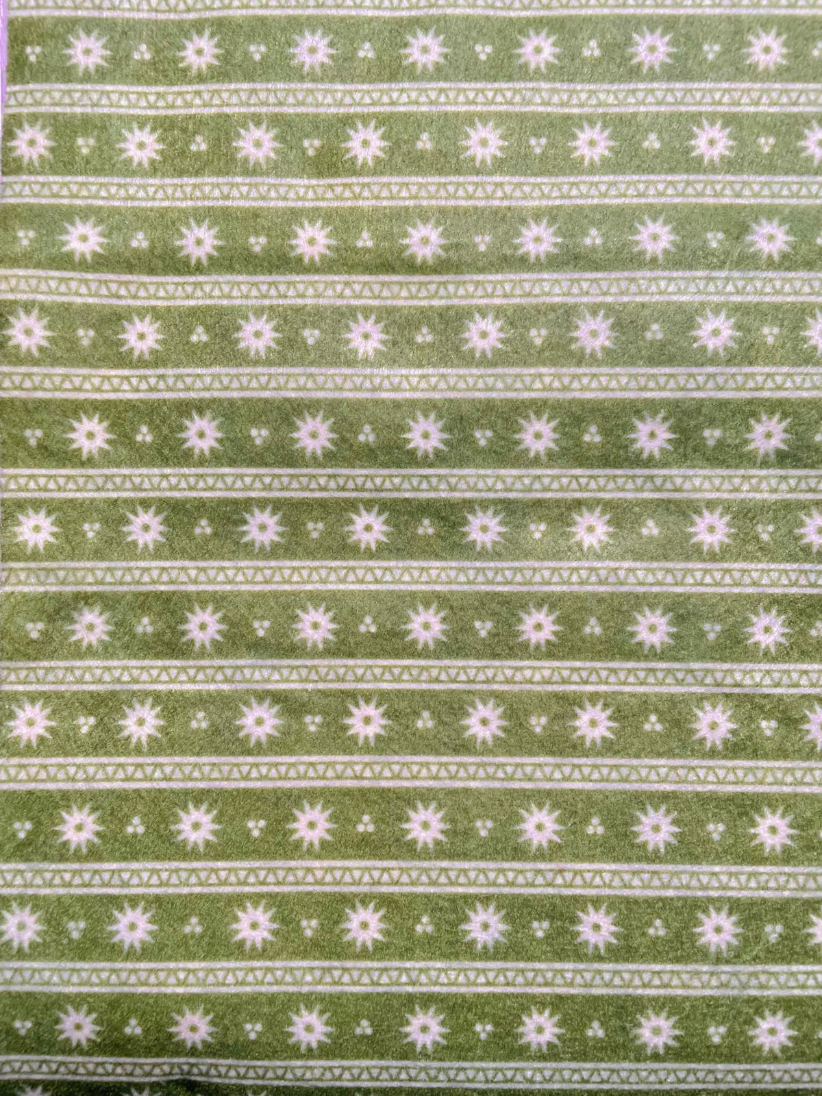 Pannolenci 50x40 cm Ricami e Neve Verde Muschio